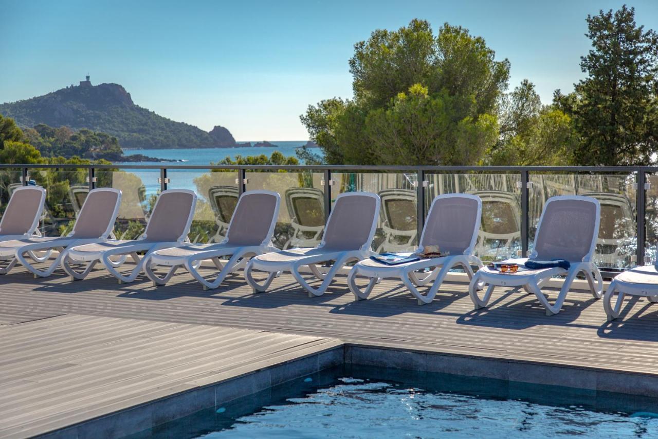 Sowell Hotels La Plage Saint-Raphaël Buitenkant foto